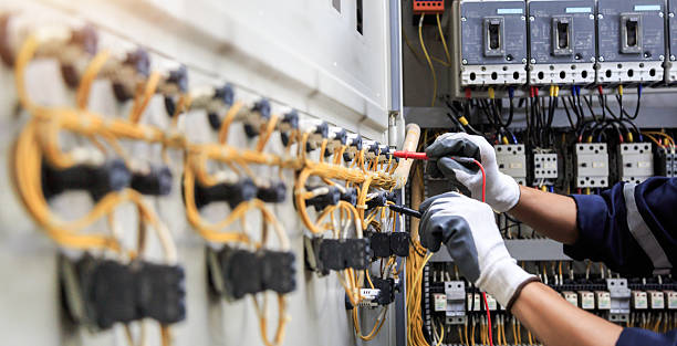 Professional Electrician technician working in Jonesboro, GA
